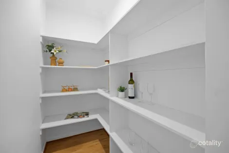 Property photo of 37 Cava Circuit Sunbury VIC 3429