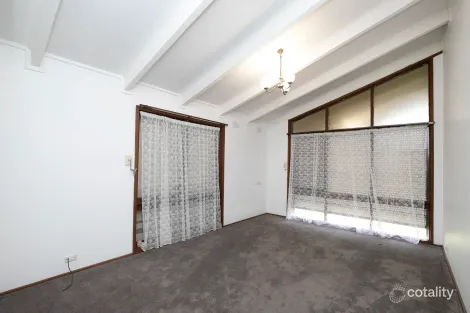 Property photo of 29 Appian Drive Albanvale VIC 3021