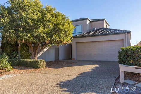 Property photo of 13 Palm Court Jerrabomberra NSW 2619
