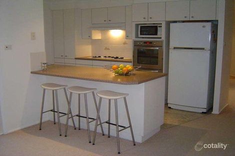 Property photo of 16 Lonsdale Grove Lakelands NSW 2282