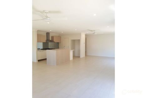Property photo of 6 Bose Street Mount Duneed VIC 3217