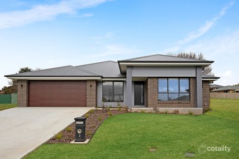 Property photo of 2 Streatfeild Close Blayney NSW 2799