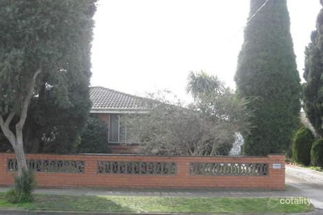 19 Devonshire Dr, Keysborough, VIC 3173