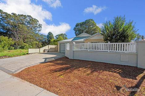 Property photo of 34 South Crescent Byford WA 6122