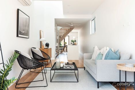 Property photo of 18 Railway Street Cooks Hill NSW 2300