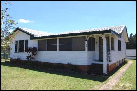 17 Gertrude St, Strathpine, QLD 4500