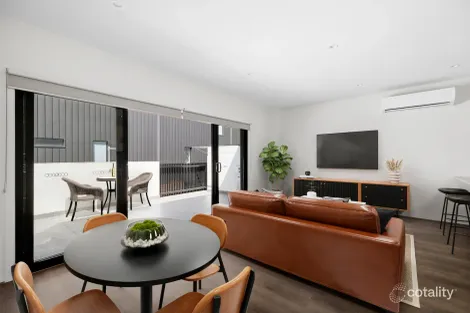 Property photo of 32 Misten Avenue Altona North VIC 3025