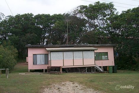 20 Bigoon Rd, Point Lookout, QLD 4183