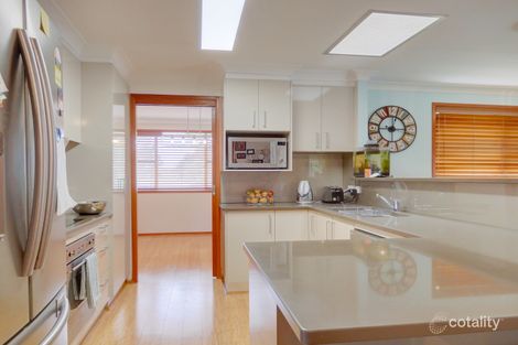 Property photo of 8 Pearl Close Croudace Bay NSW 2280