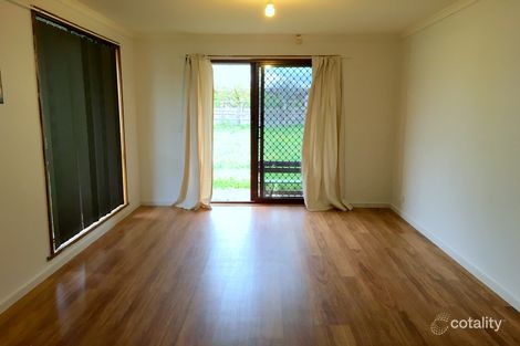 Property photo of 19 Westcott Parade Rockbank VIC 3335