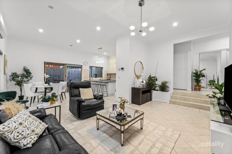 Property photo of 2/1 Emerald Street Mount Waverley VIC 3149