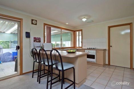 Property photo of 2 Maplewood Court Carrum Downs VIC 3201