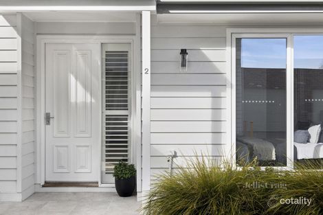 Property photo of 2/14 Carlisle Street Woodend VIC 3442