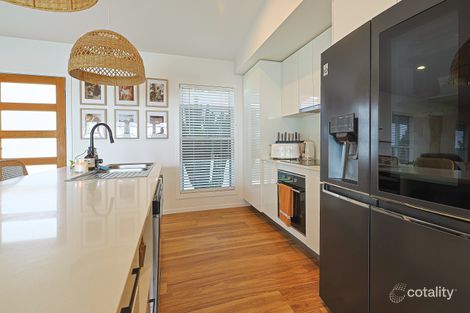 Property photo of 1 Doncaster Street Emerald QLD 4720