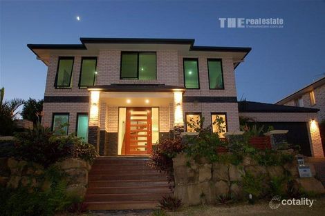 32 Azzurra Dr, Varsity Lakes, QLD 4227