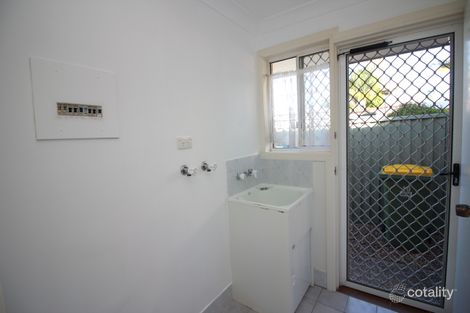 Property photo of 2/10 Sutherland Avenue Labrador QLD 4215