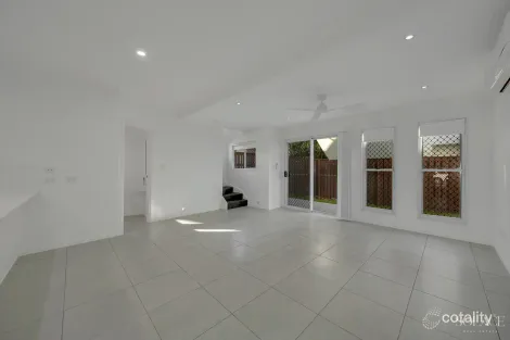 Property photo of 2/2 Harmony Drive Clinton QLD 4680