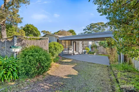 24 Surrey St, Mccrae, VIC 3938