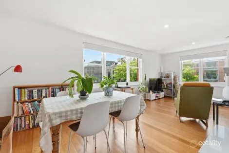 Property photo of 2/21 Runnymede Street Battery Point TAS 7004