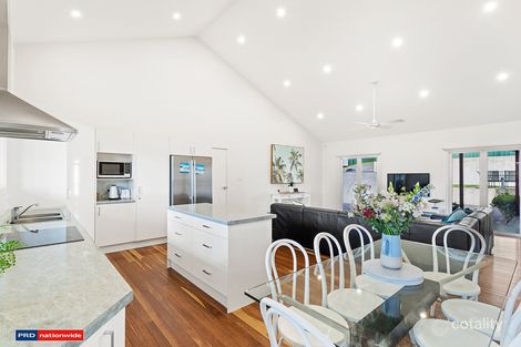Property photo of 33 Ocean Beach Road Shoal Bay NSW 2315