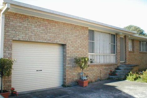 Property photo of 2/15 Christle Street Green Point NSW 2251