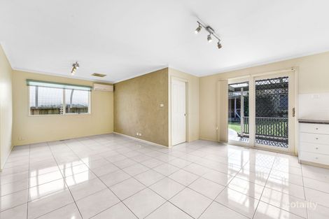 Property photo of 6 Tamarisk Road Narre Warren VIC 3805