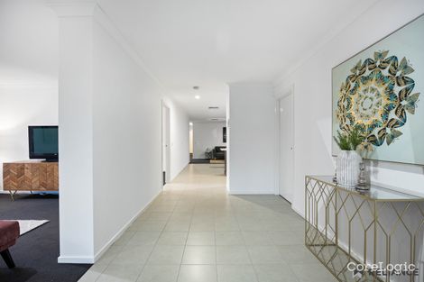 Property photo of 412 Hogans Road Tarneit VIC 3029