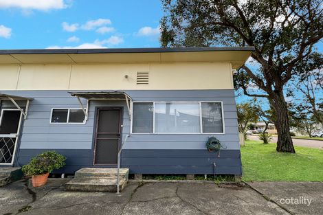 1/4 Manoa Rd, Budgewoi, NSW 2262