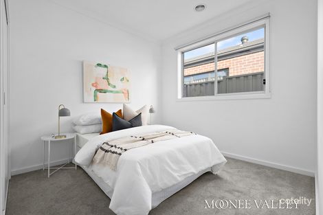 Property photo of 26 Stonecutter Crescent Wollert VIC 3750