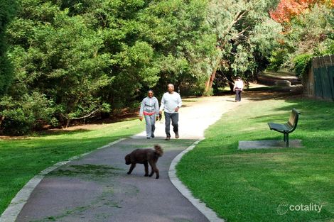 Property photo of 18 Walerna Road Glen Iris VIC 3146