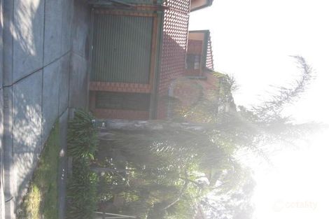 Property photo of 18 Leichardt Crescent Reservoir VIC 3073