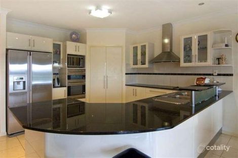 Property photo of 1 Wrasse Close Kanimbla QLD 4870