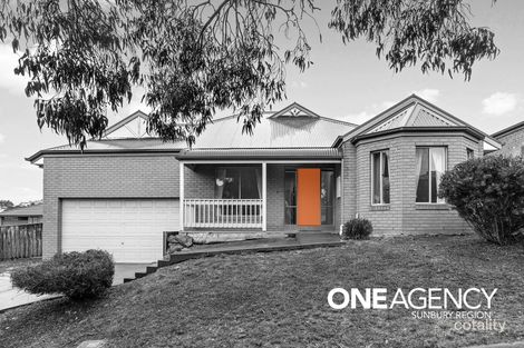 13 Windsor Rise, Sunbury, VIC 3429