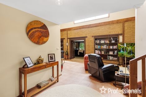 Property photo of 13 Lake Street Lake Albert NSW 2650