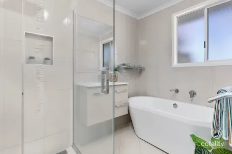 Property photo of 3 Hartwig Street The Range QLD 4700