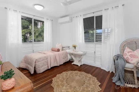 Property photo of 3 Hartwig Street The Range QLD 4700