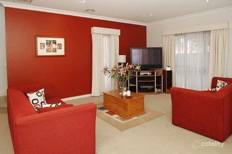 Property photo of 1/8 Ling Court Mulgrave VIC 3170