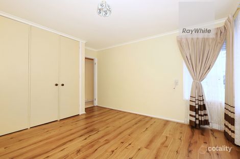 Property photo of 35 Burnleigh Drive Gladstone Park VIC 3043