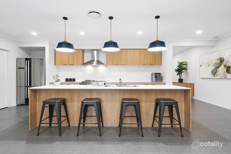 Property photo of 24 Mulgrave Boulevard Kalkallo VIC 3064