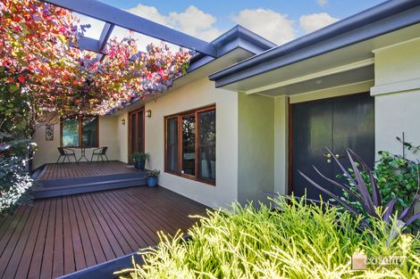 Property photo of 4 Jennings Street Curtin ACT 2605