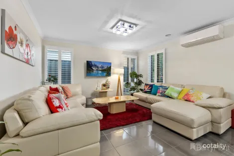 Property photo of 20 Sienna Way Pakenham VIC 3810