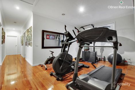 Property photo of 83 Pindara Boulevard Langwarrin VIC 3910