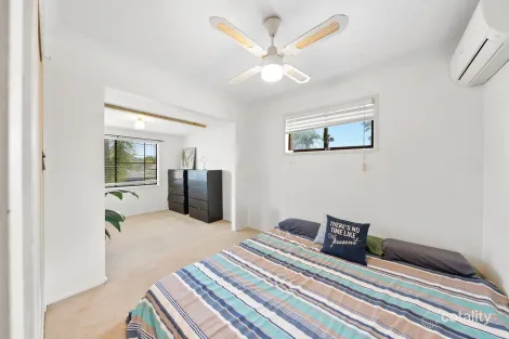 Property photo of 13 Sherrin Court Cleveland QLD 4163