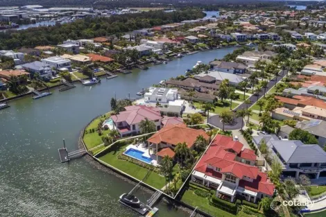 Property photo of 2148 Beaufort Way Hope Island QLD 4212