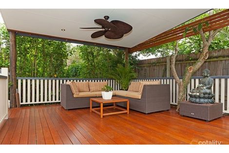 Property photo of 11 Arc Street Coorparoo QLD 4151