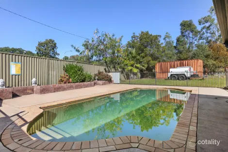 Property photo of 1 Hammond Drive Gaven QLD 4211