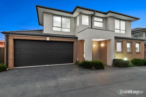 Property photo of 5 Misha Boulevard Endeavour Hills VIC 3802