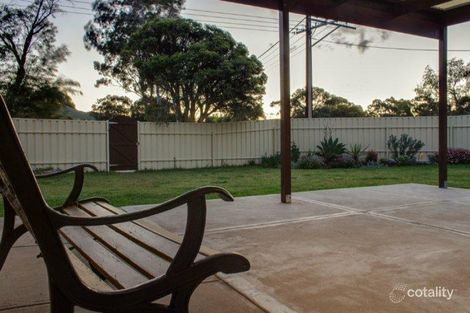 Property photo of 8 William Court Happy Valley SA 5159