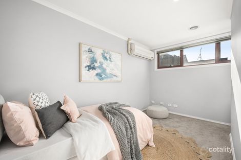 13 Lincoln Mews, Kensington, VIC 3031