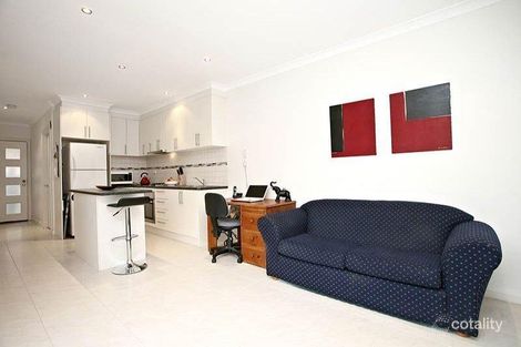 Property photo of 2/25 Pleasant Road Thomastown VIC 3074